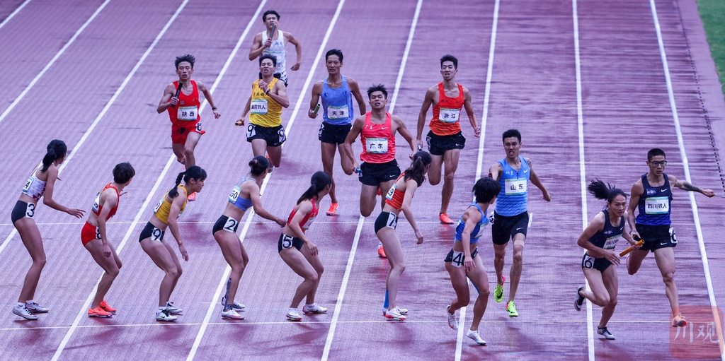 全运会：四川队男女4X400决赛创造新的全国纪录